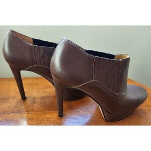 Nine West Leather Platform Stiletto Ankle Bootie Size 7.5 Brown